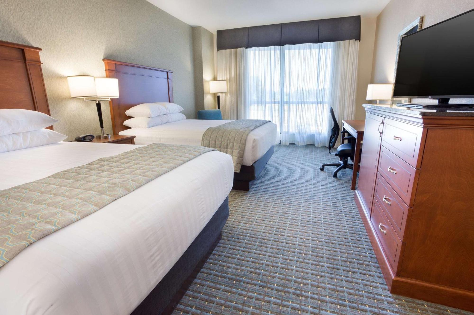 Drury Inn & Suites Burlington Eksteriør billede